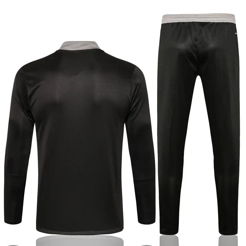 Conjunto Juventus Ziper Curto All Black